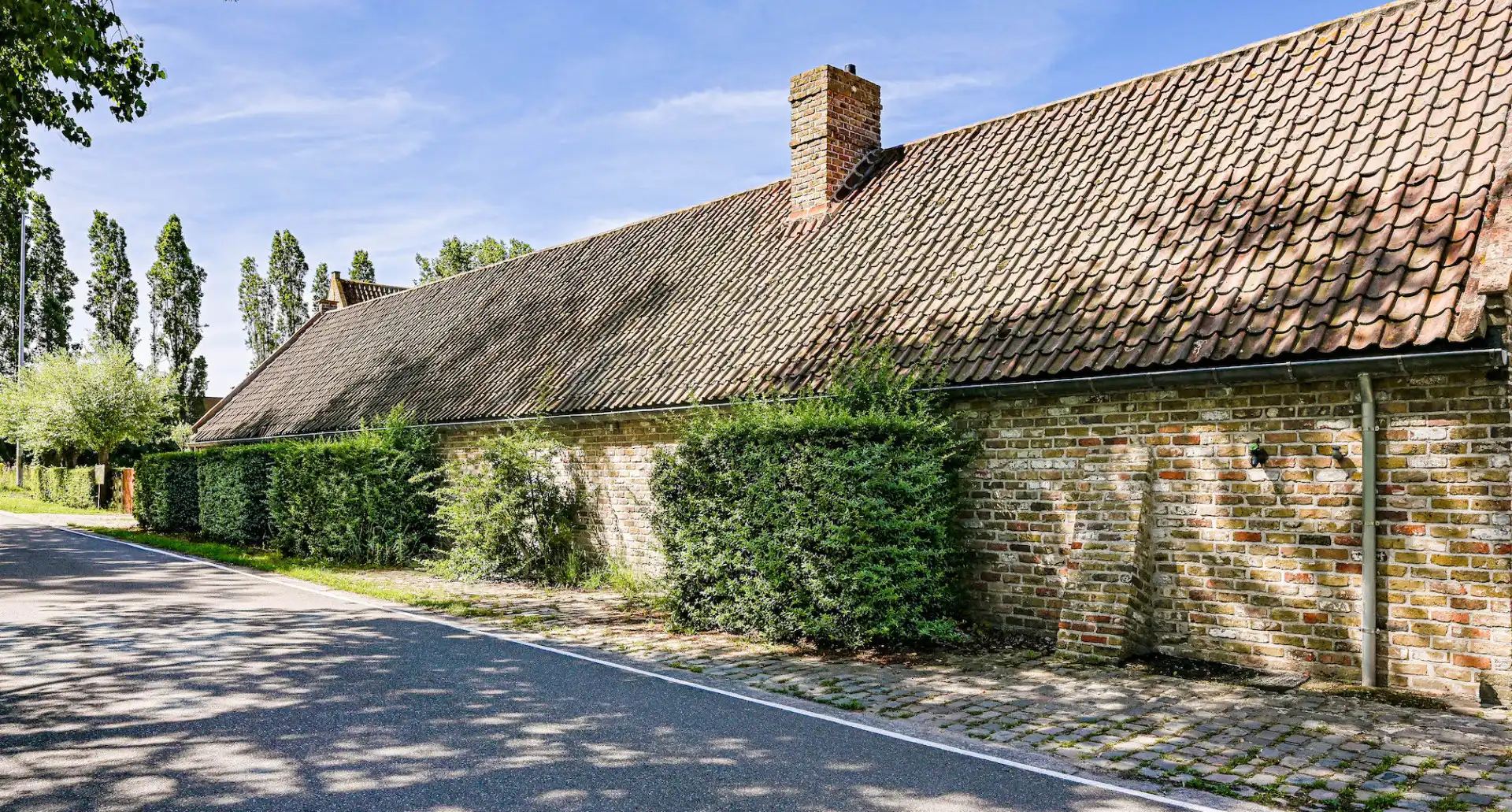 De Rozeblomme, 16e eeuwse abdijhoeve met vergunning voor luxueuse B & B in bijgebouw, circa 2,5 ha foto 31