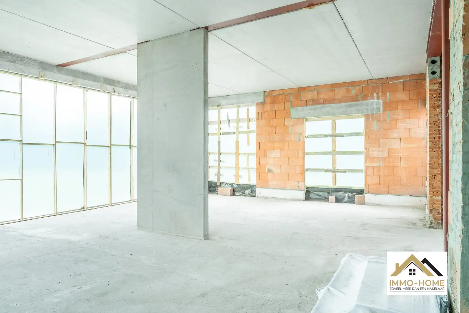 Casco woning met enorm volume! foto 7