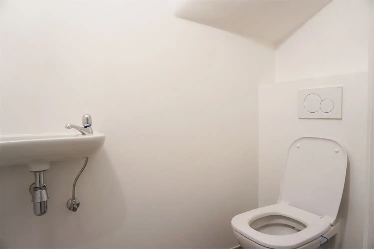 Duplex appartement met terras, 2 slaapkamers en dubbele autostaanplaats in centrum Paal foto 9