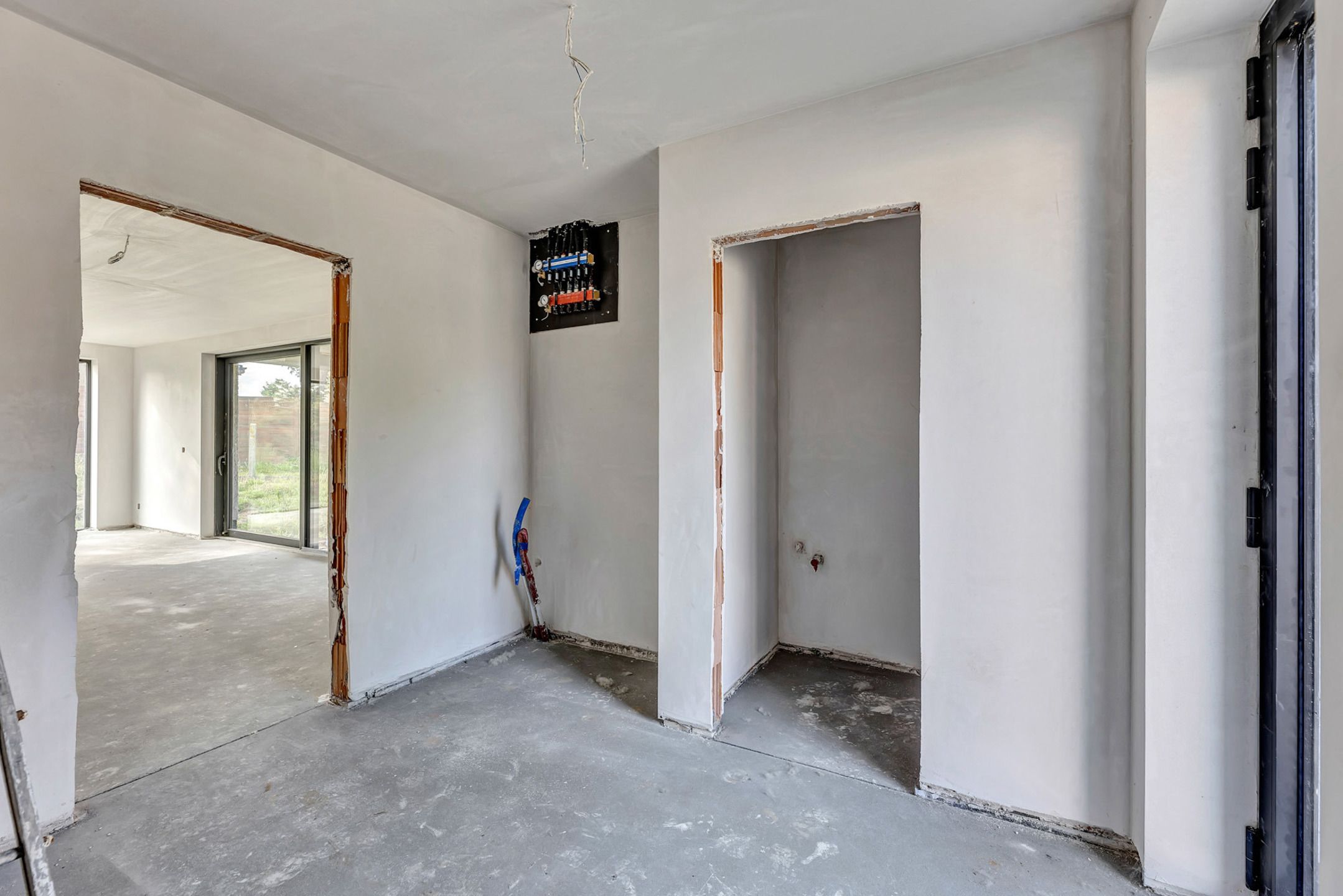 Nieuwbouwwoning  met 3 slaapkamers foto 2