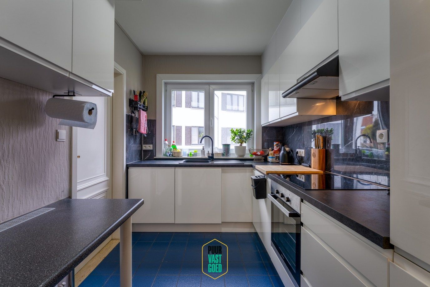 Mooi vernieuwd en comfortabel 3-slaapkamer-appartement op gelijkvloers foto 9