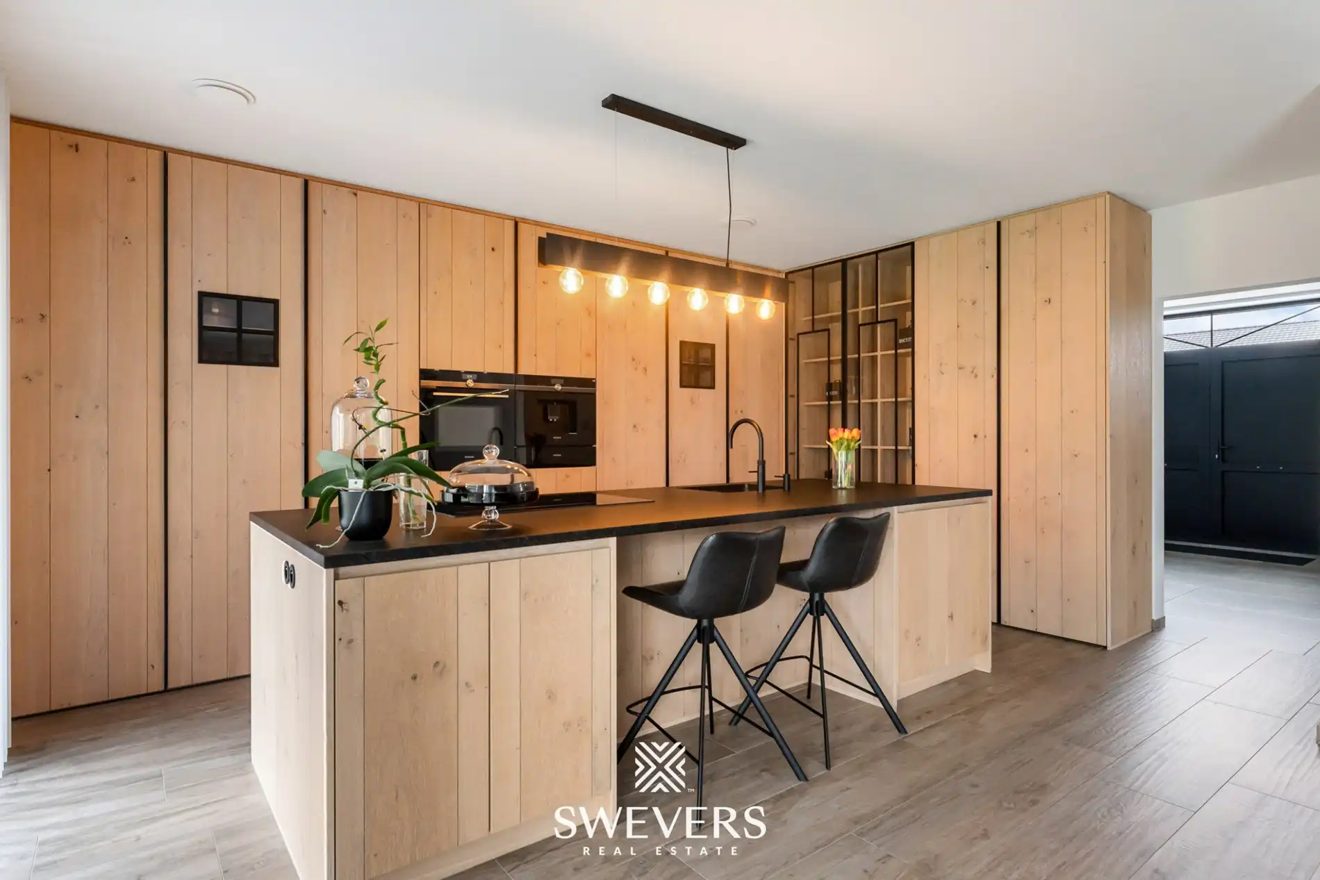 Ruime recente woning ( 314m²) op 6 are 80 ca in Paal  foto 8