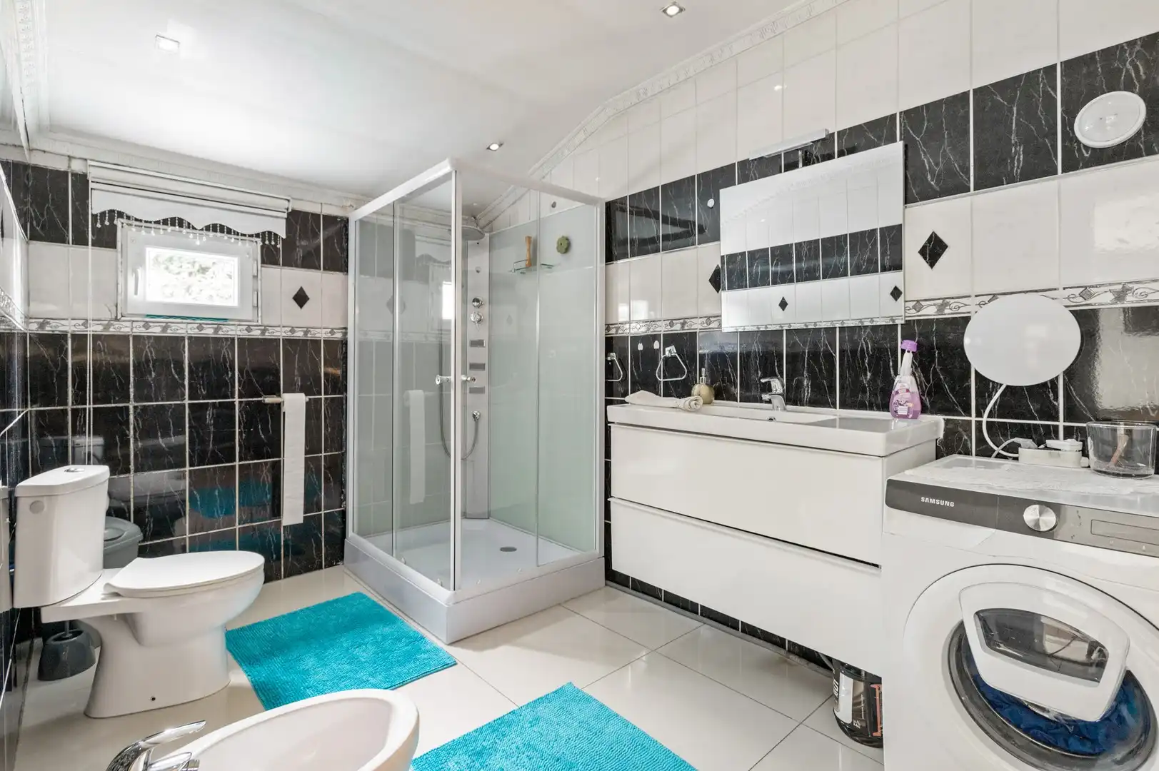 Vezorgde woning met 4 slpk en zuidtuin in Schoten foto 10