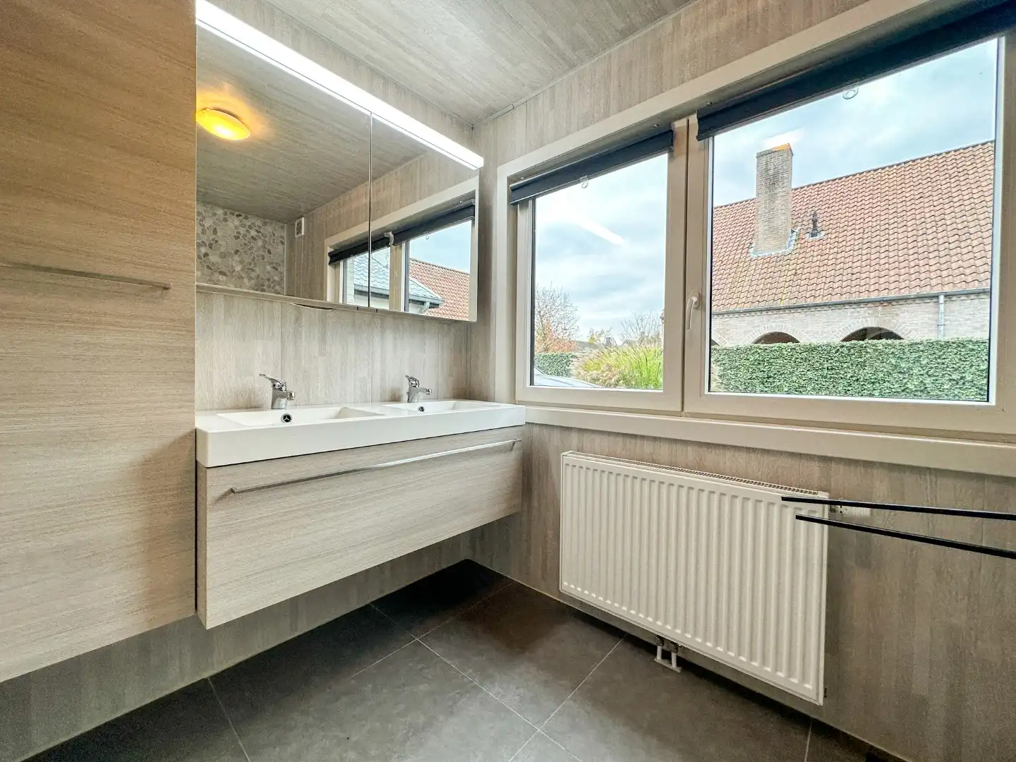 Toffe instapklare woning, 3 slpk, garage, tuin, gunstige gelegen in Gistel foto 24