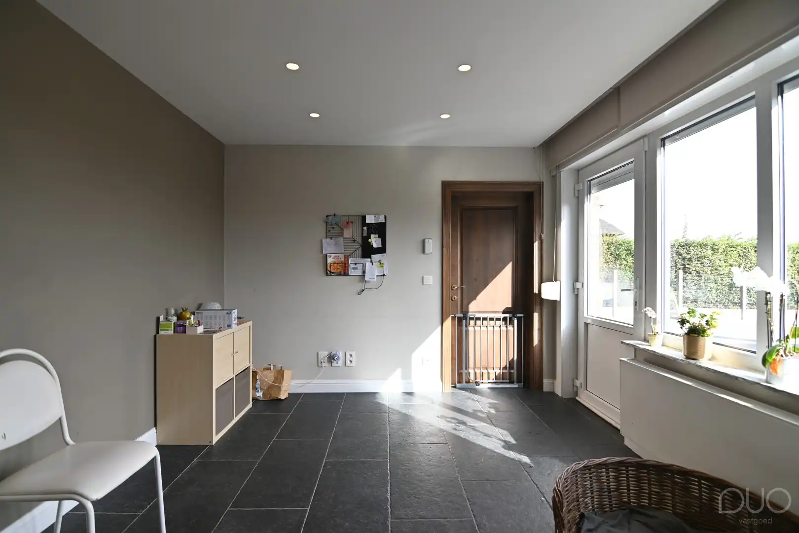 Landelijk genieten op een toplocatie in Haspengouw, recentelijk gerenoveerd en instapklaar! foto 6