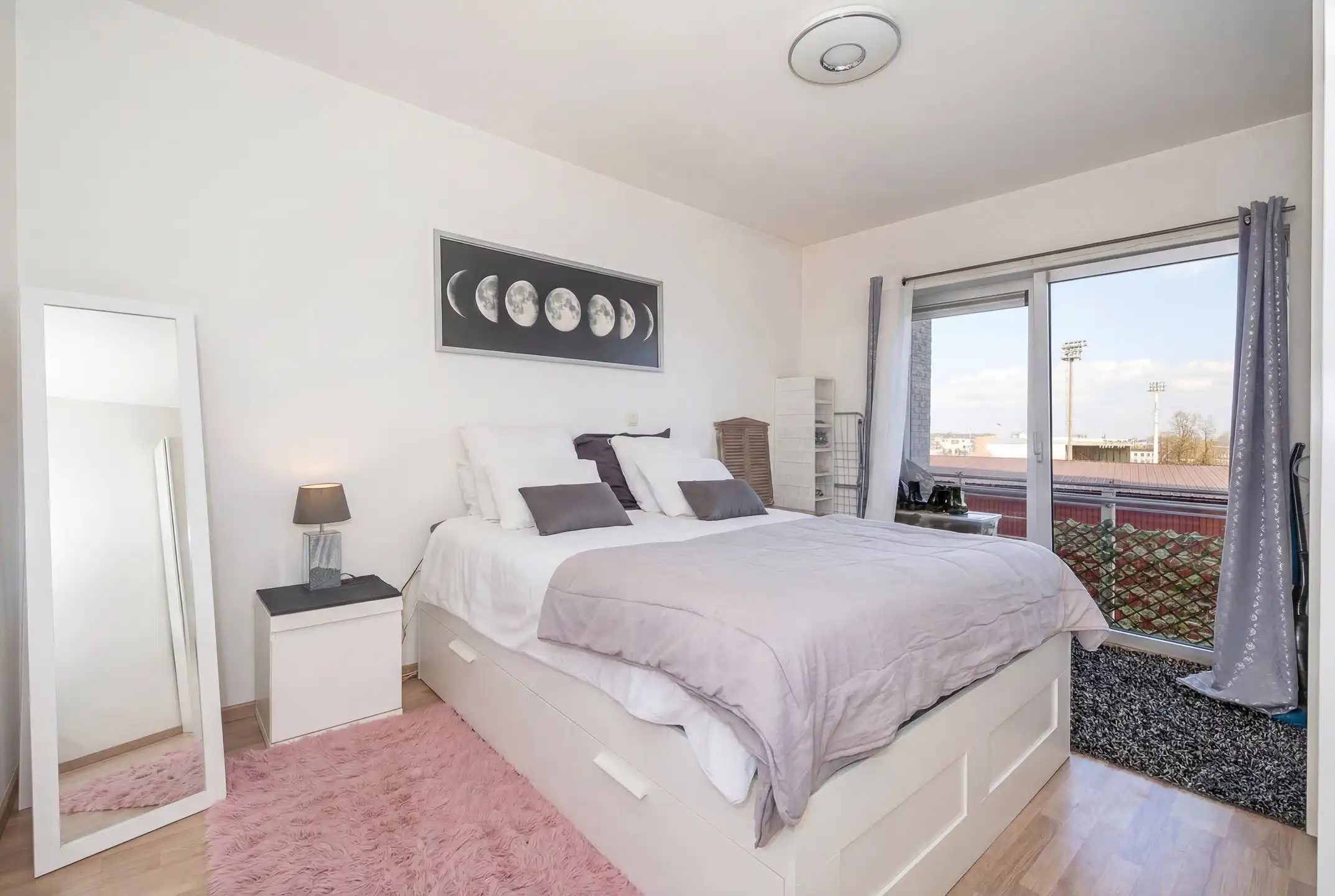 Appartement met terras & P foto 5