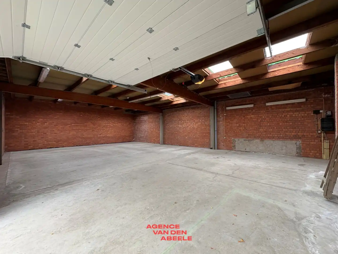 Ruim magazijn foto 5