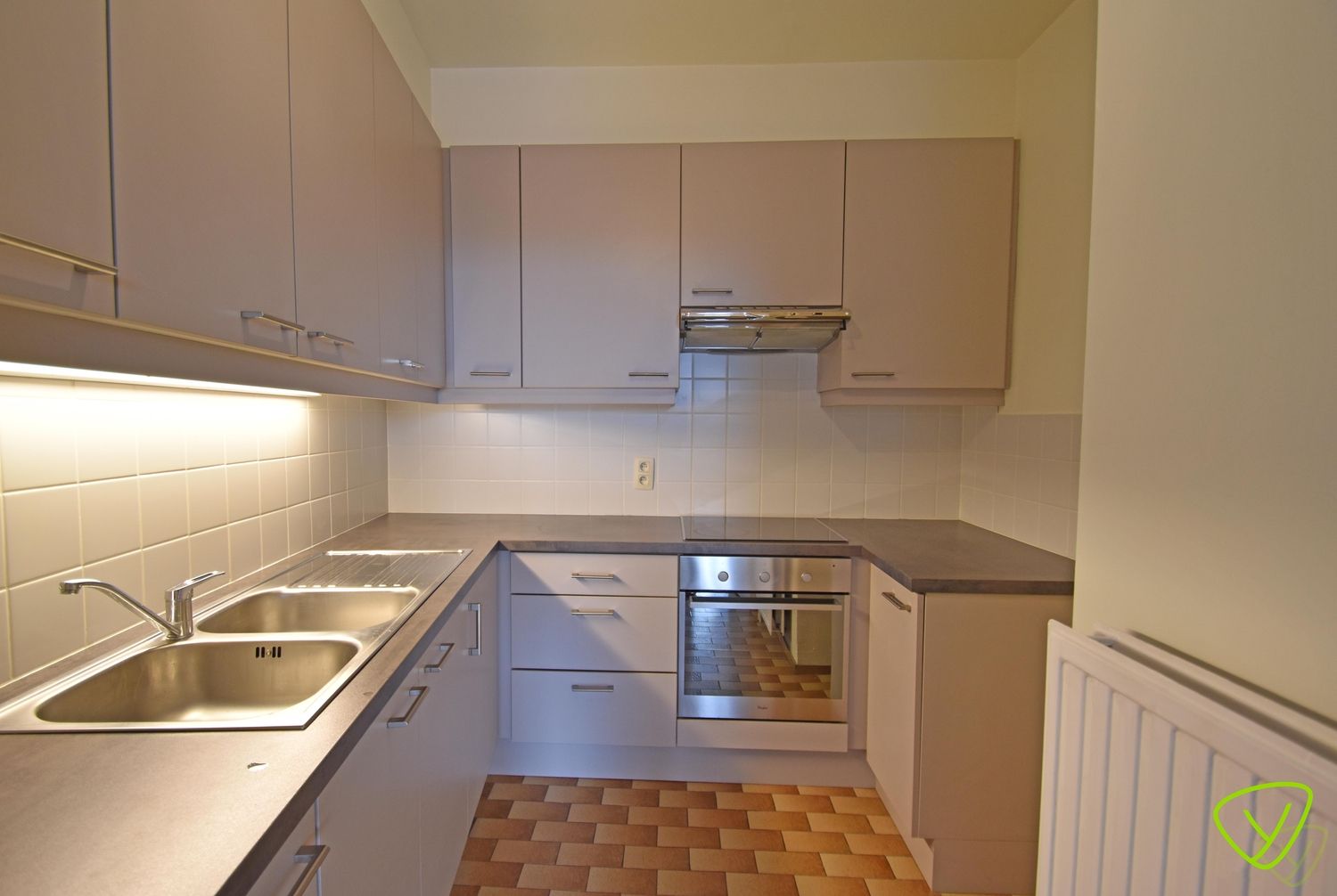 Gezellig appartement met twee terrassen foto 4