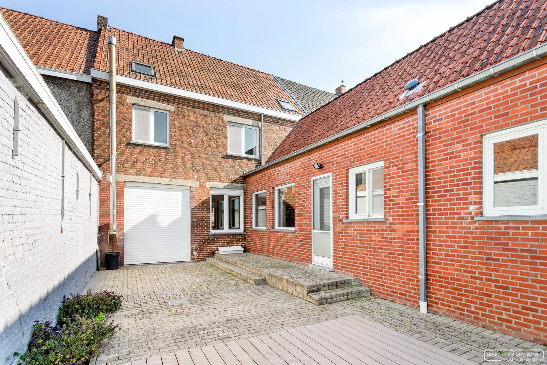 Ruime woning  te koop in centrum Tiegem foto 18