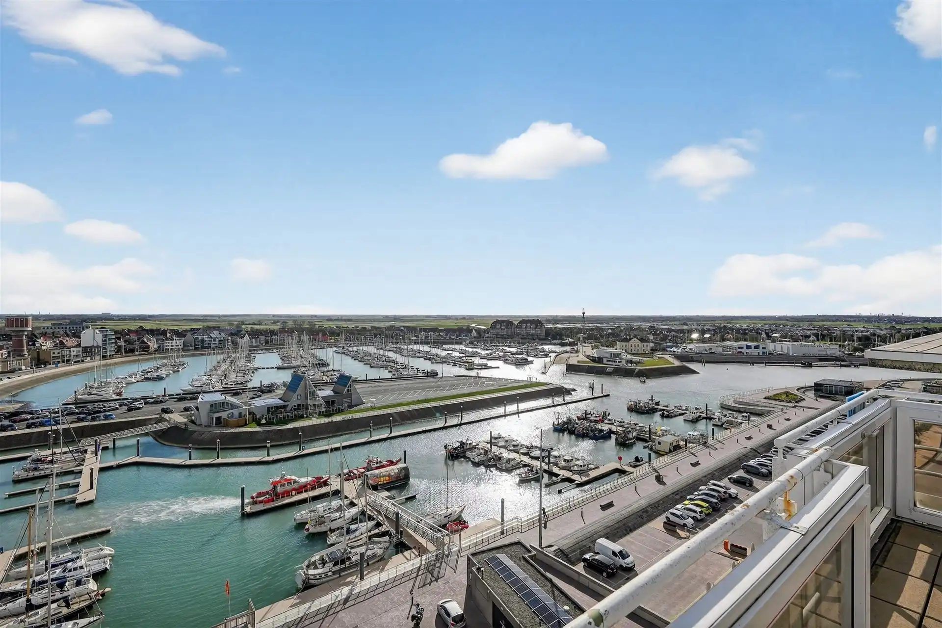 JACHTHAVEN / GROTE TERRASSEN foto 9