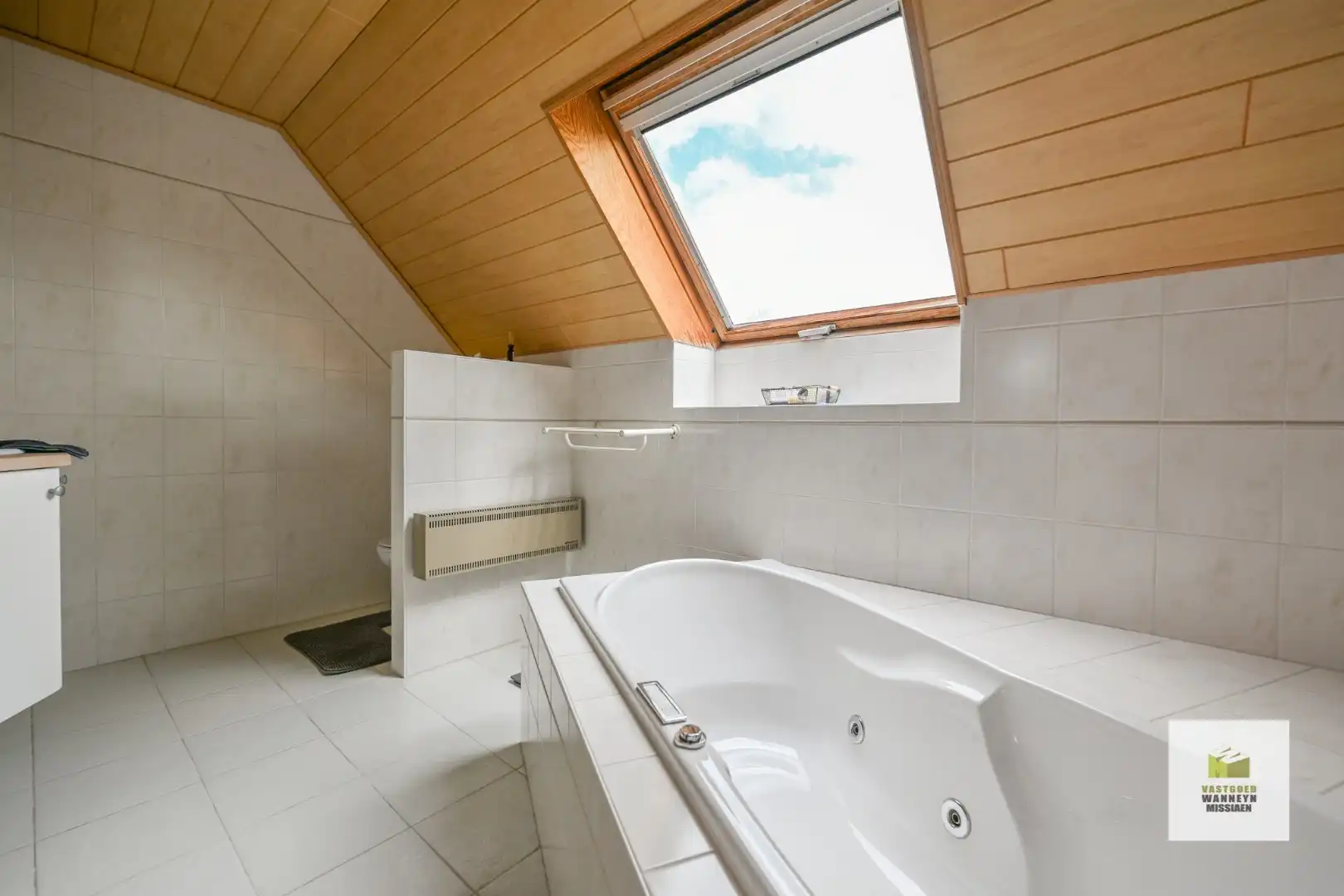 Ruime bedrijfswoning  op perceel van 2.519m2 en mogelijkheid tot bouwen loods foto 22