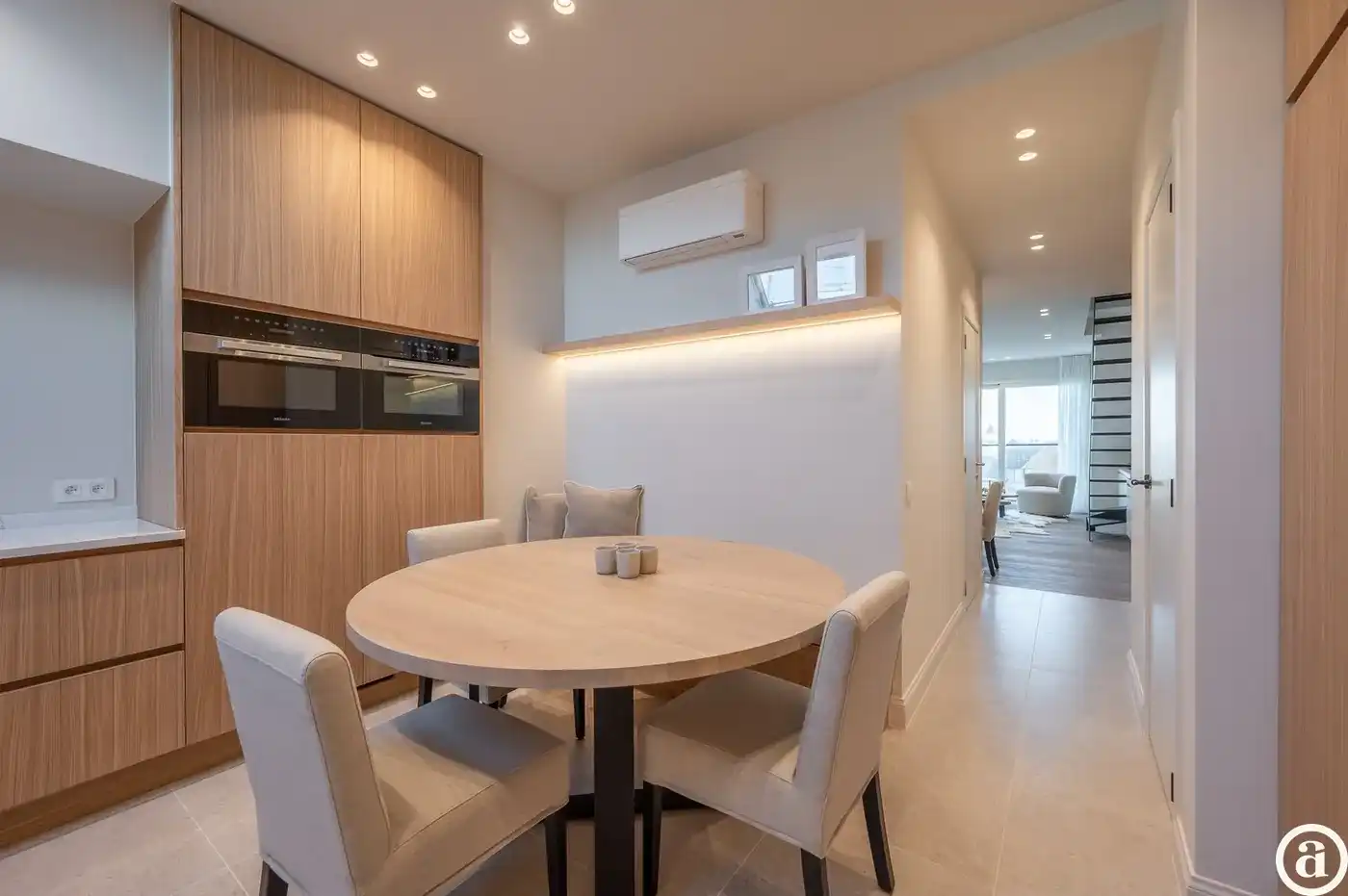Nieuwbouw duplex-appartement met airco te Zoute (Kustlaan)   foto 13