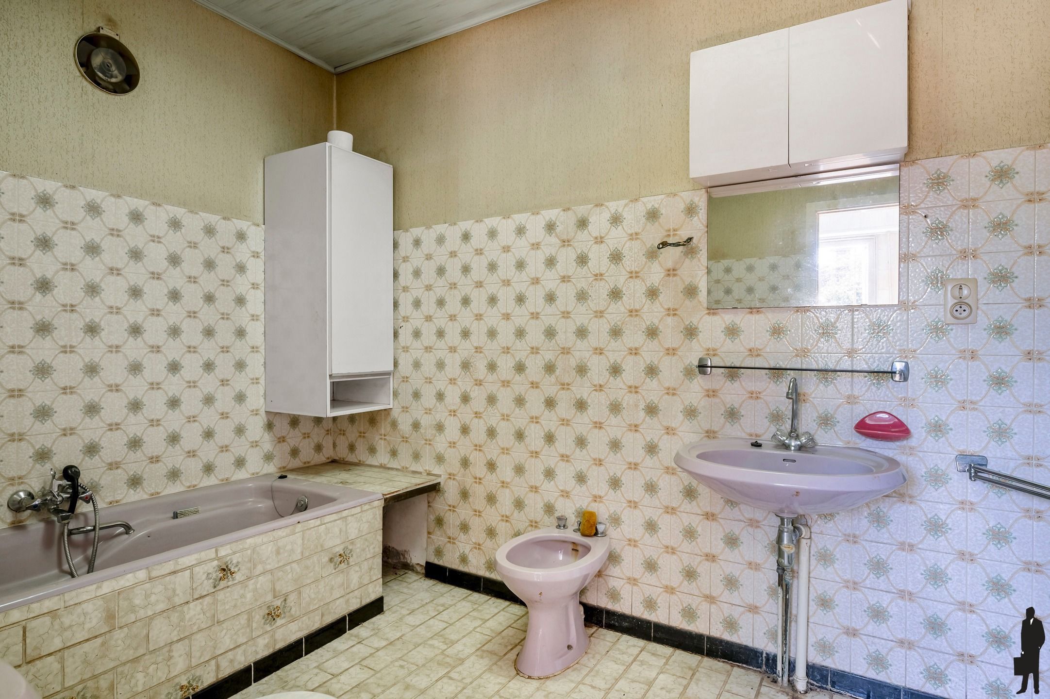 Charmante renovatiewoning op 550m² te Kalmthout foto 11