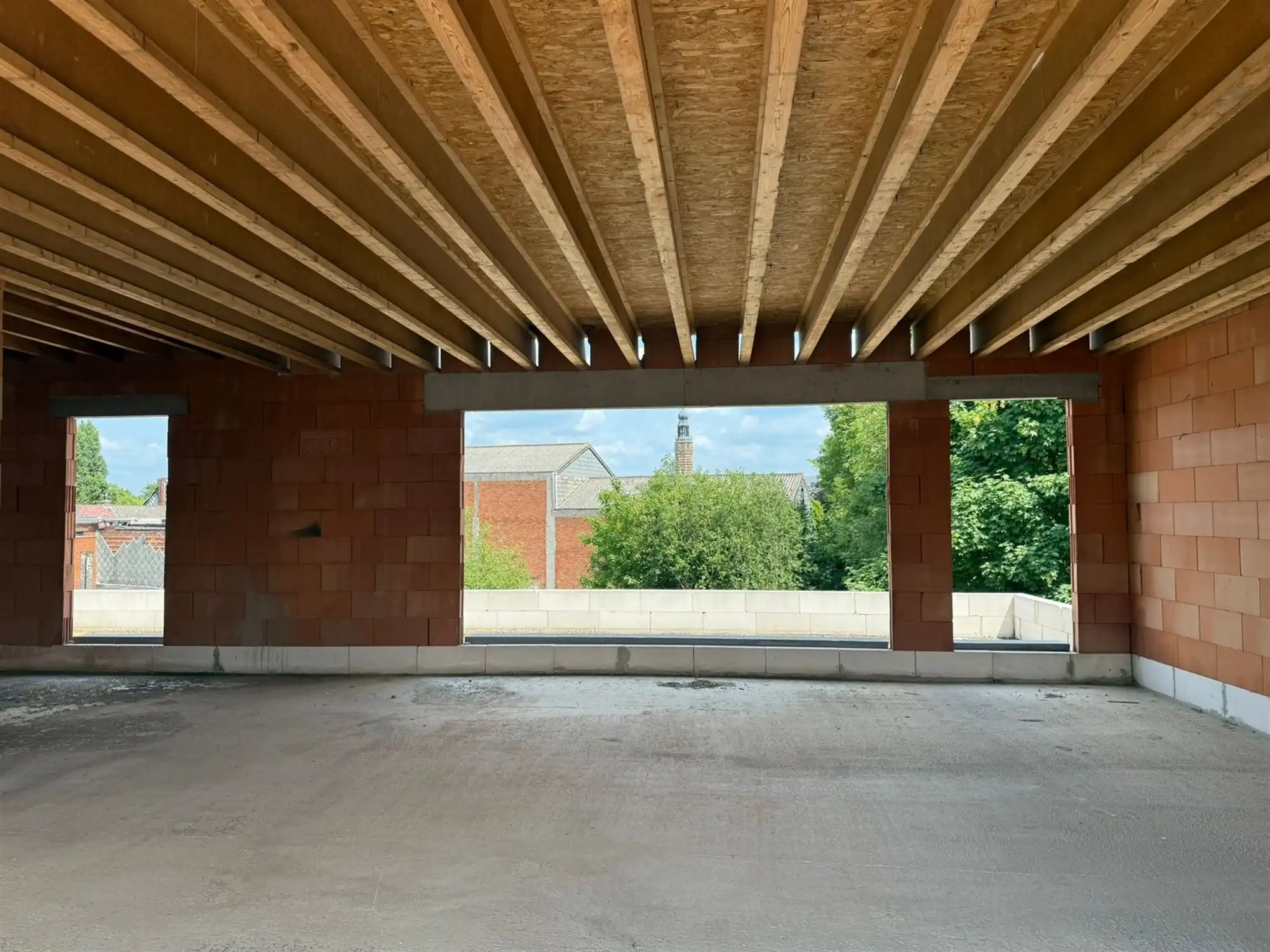 Ruwbouw appartementsgebouw in centrum van Herentals foto 2