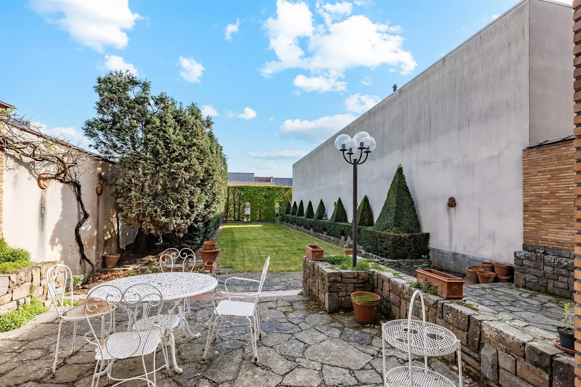 Karaktervolle herenwoning met indrukwekkende ruimte, authentieke elementen en rustige tuin nabij het stadspark foto 8