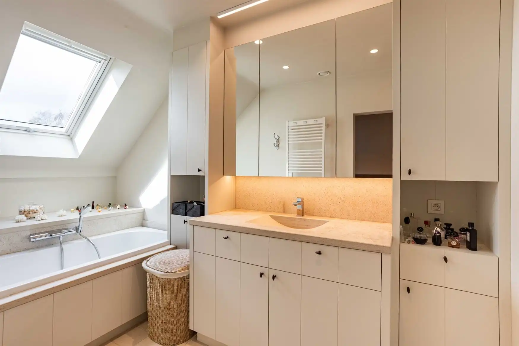 Woning met bureau en magazijn van 431 m² in Gentbrugge foto 16