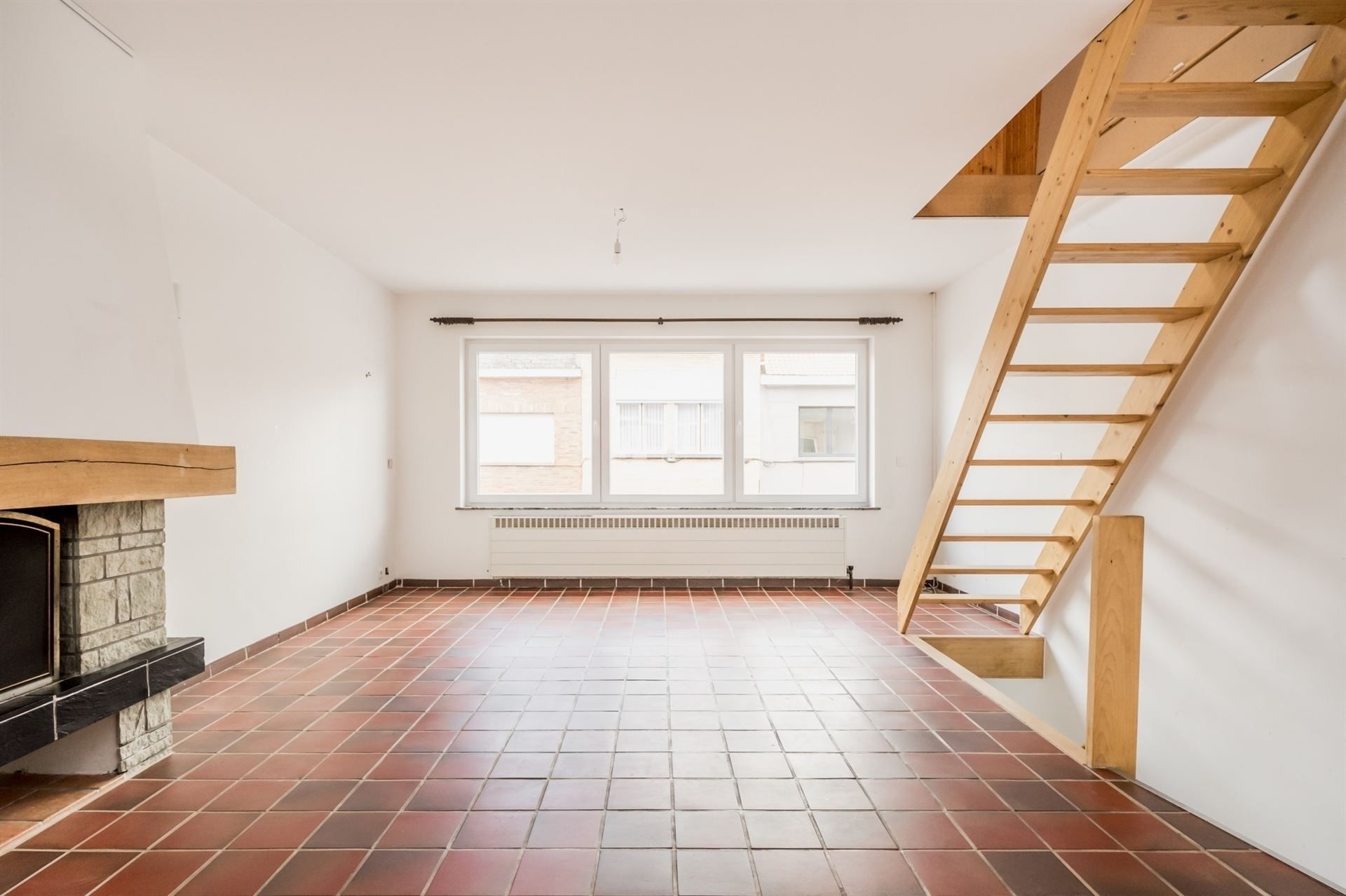 Strategisch gelegen woning +  garagebox (€28 000) foto 12