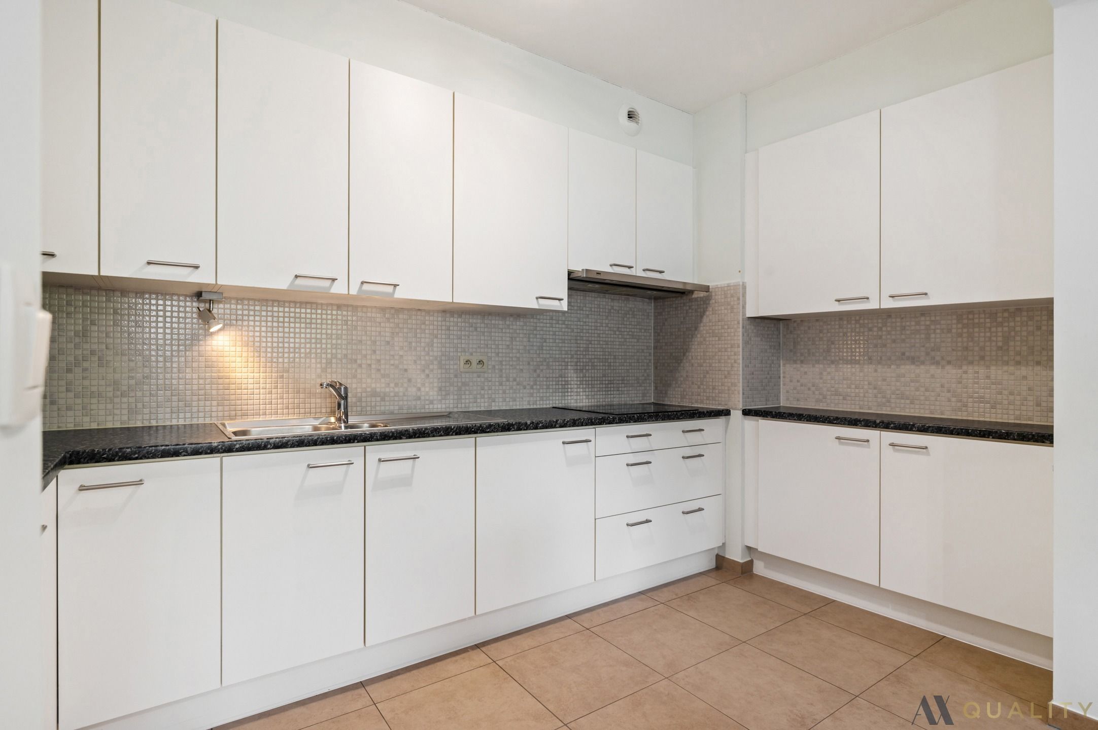 Appartement met overdekte staanplaats foto 3