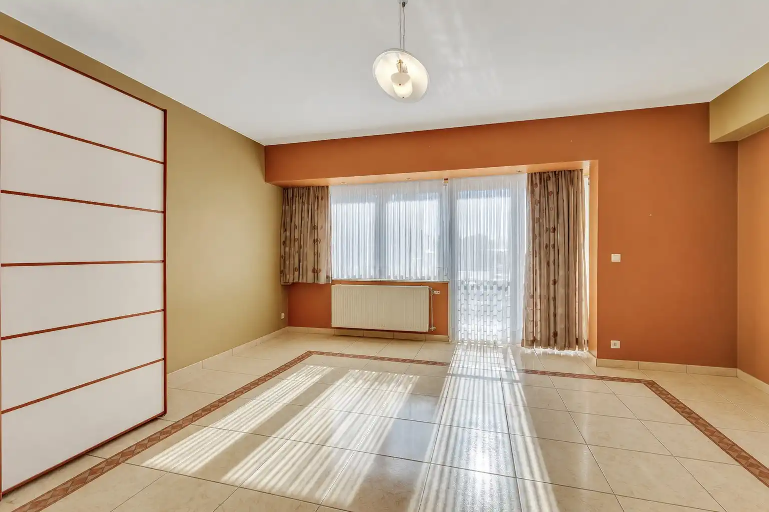 Instapklaar appartement in Dilbeek! foto 2