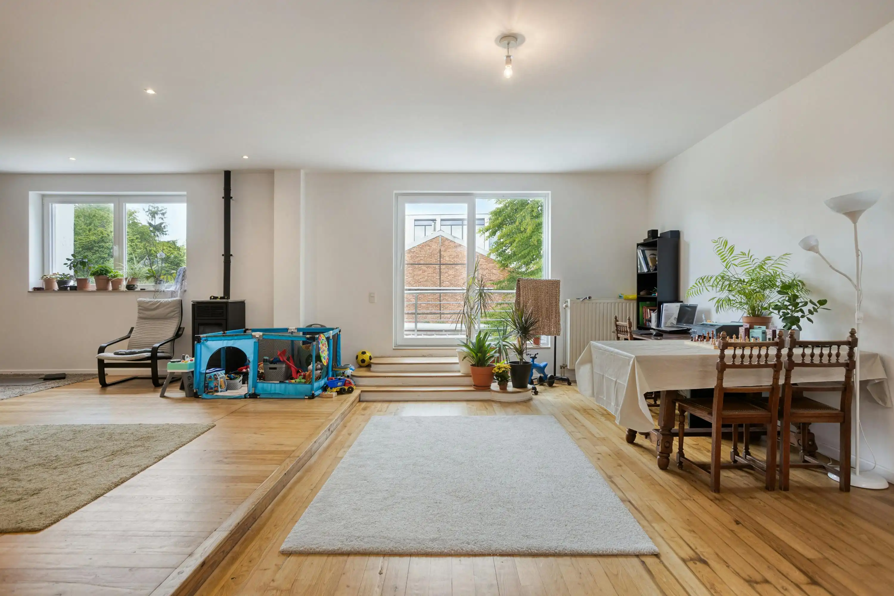 Unieke loft met 2 slaapkamers te koop in Strombeek-Bever foto {{pictureIndex}}