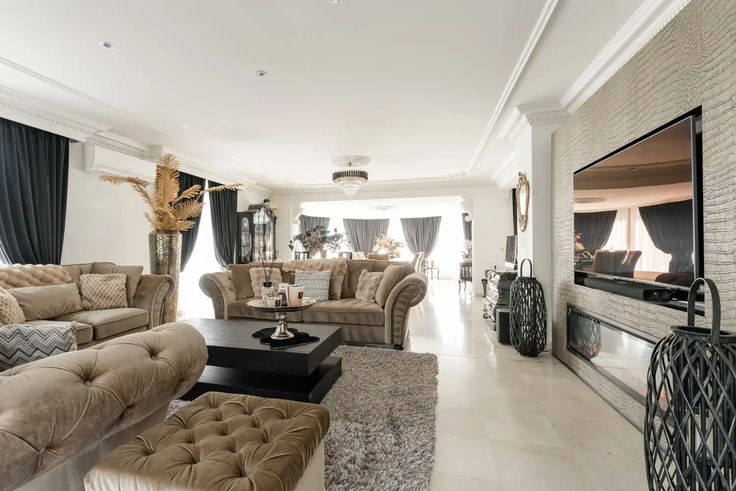 Villa landhuis op een gunstige locatie vlakbij de Nederlandse grens! foto 7