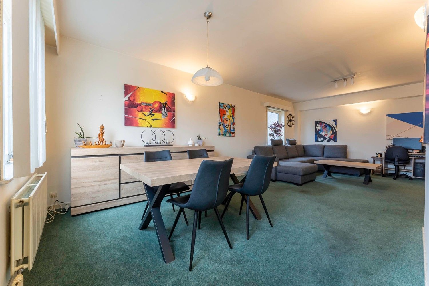 Mooi appartement te koop van 96 m² met 2 slaapkamers in het centrum van Neerpelt. foto 7