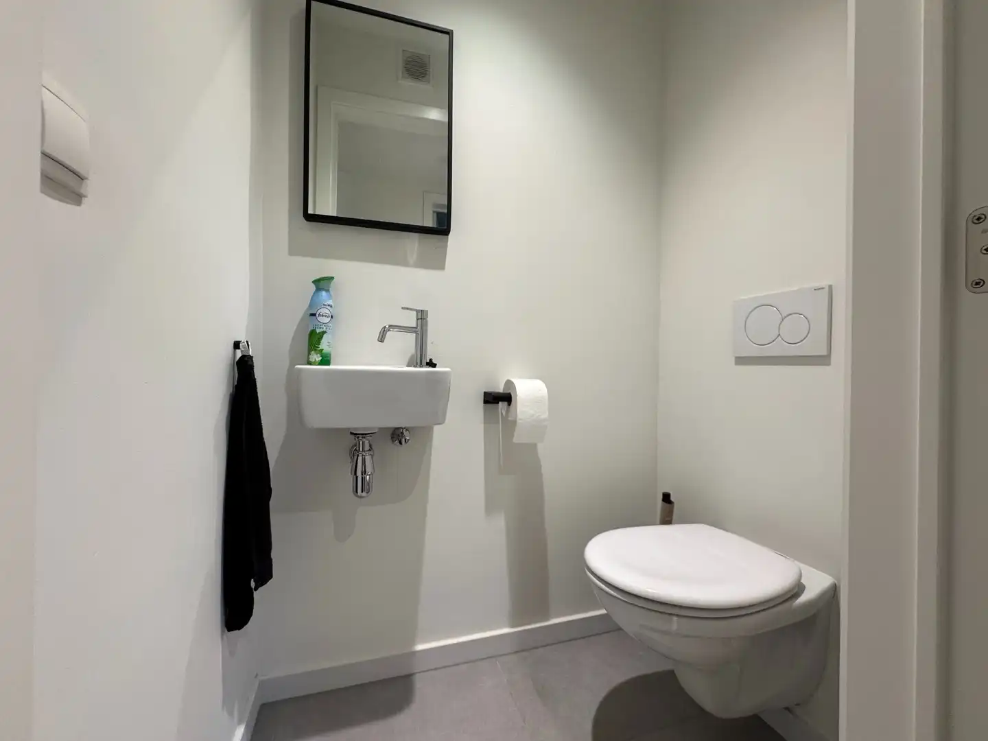 Prachtig bemeubeld appartement met 2 slaapkamers te huur nabij Genk centrum foto 12