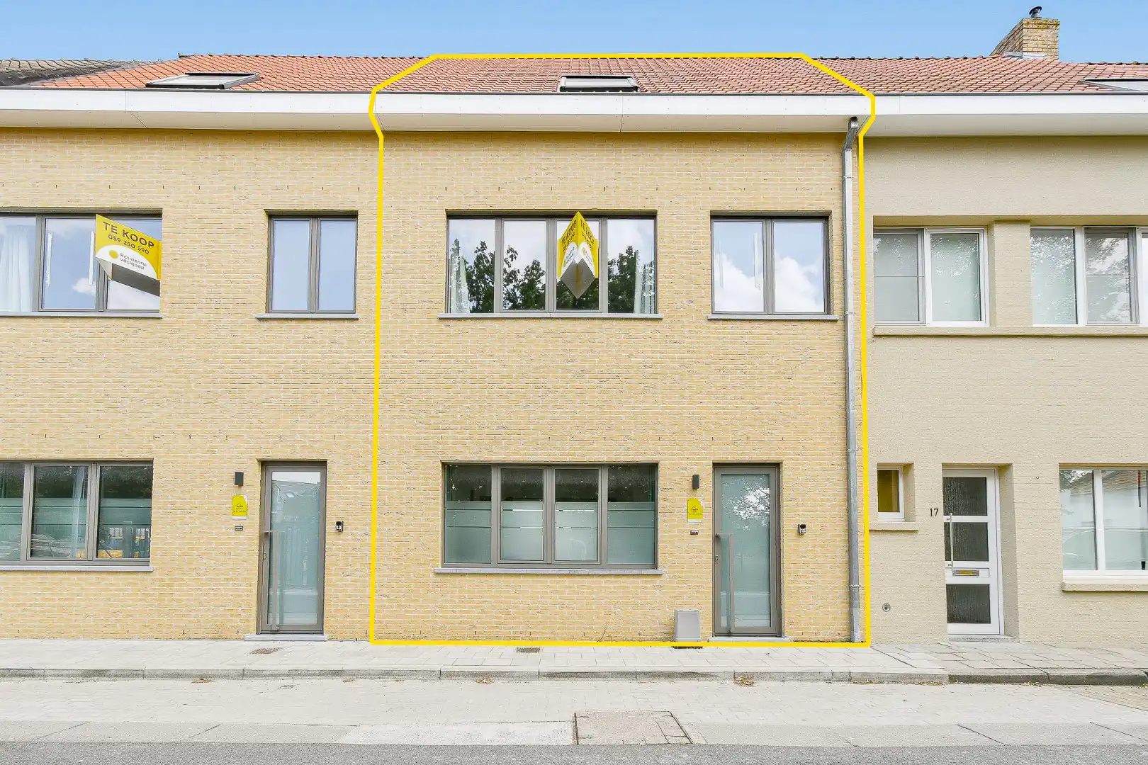Uiterst energiezuinige instapklare rijwoning met 3 slaapkamers foto 2