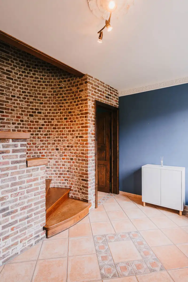 Instapklare woning met zuidgerichte tuin in rustige straat foto 4