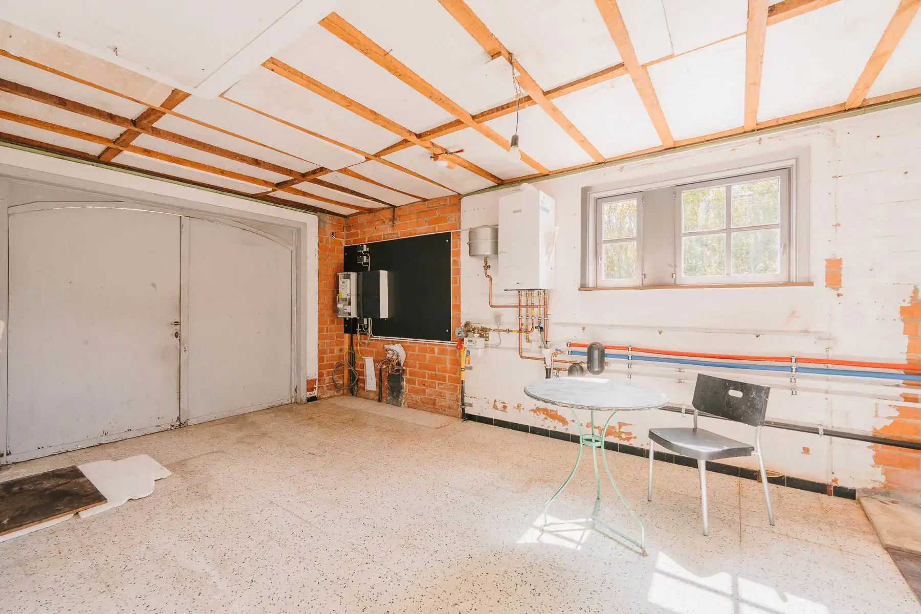 Gelijkvloerse renovatiewoning met groot potentieel foto 20