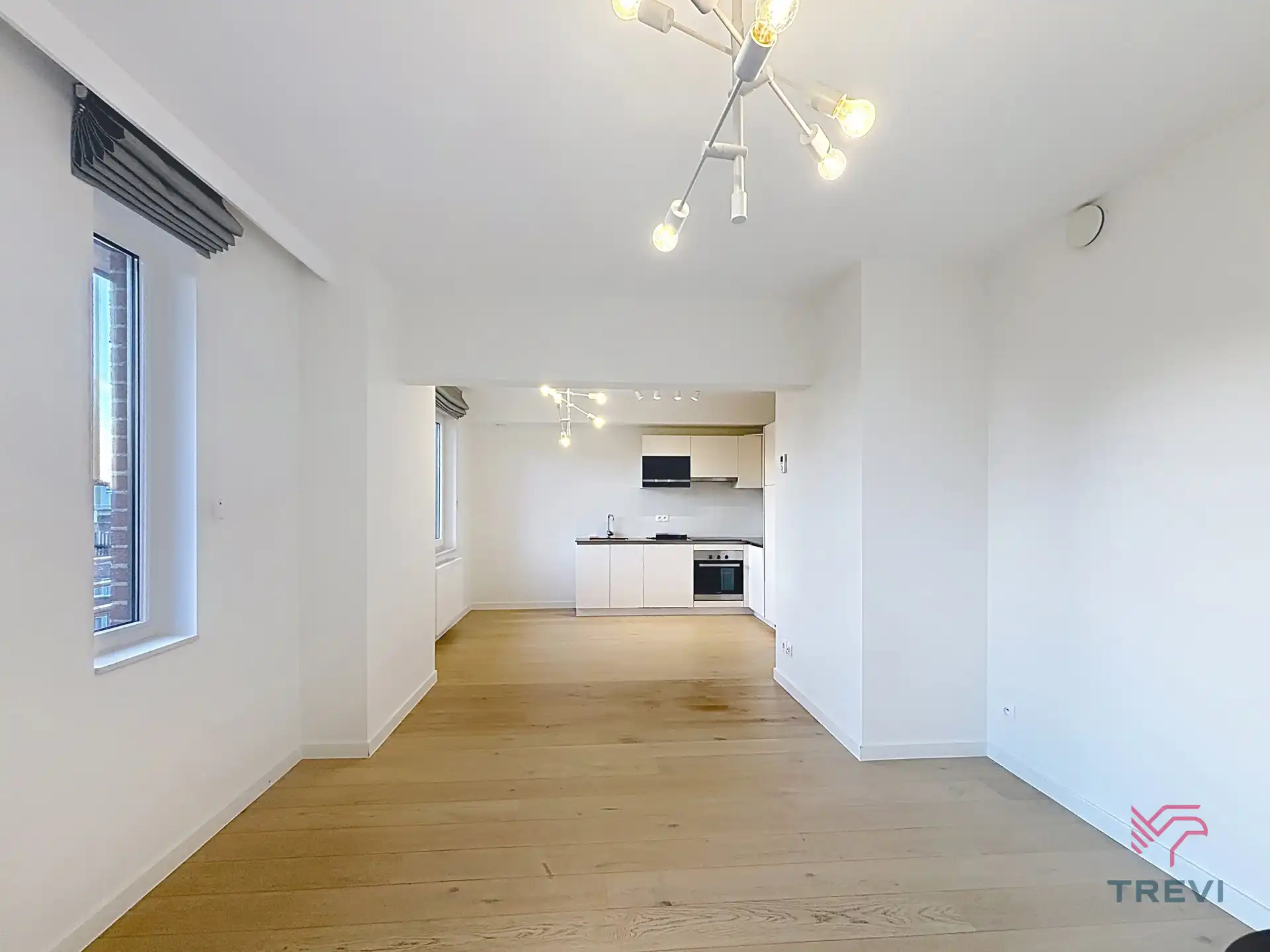 Mooi appartement met 2 slaapkamers in de buurt van Plasky foto {{pictureIndex}}