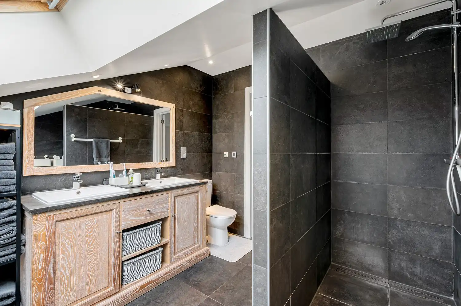 Instapklare open bebouwing op een perceel van 635 m². foto 26