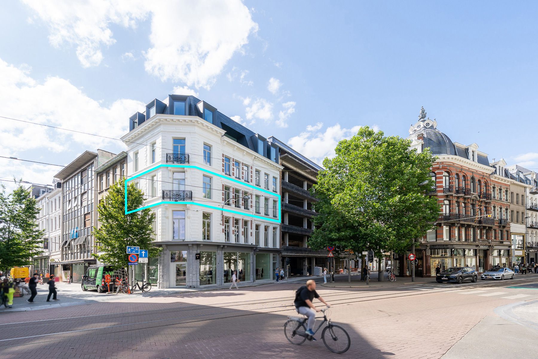 Luxe appartement in de hippe Sint-Andries wijk foto 2