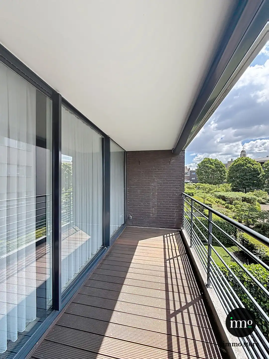 Appartement in Hartje Halle Met 2 slaapkamers en 2 terrassen! foto 14