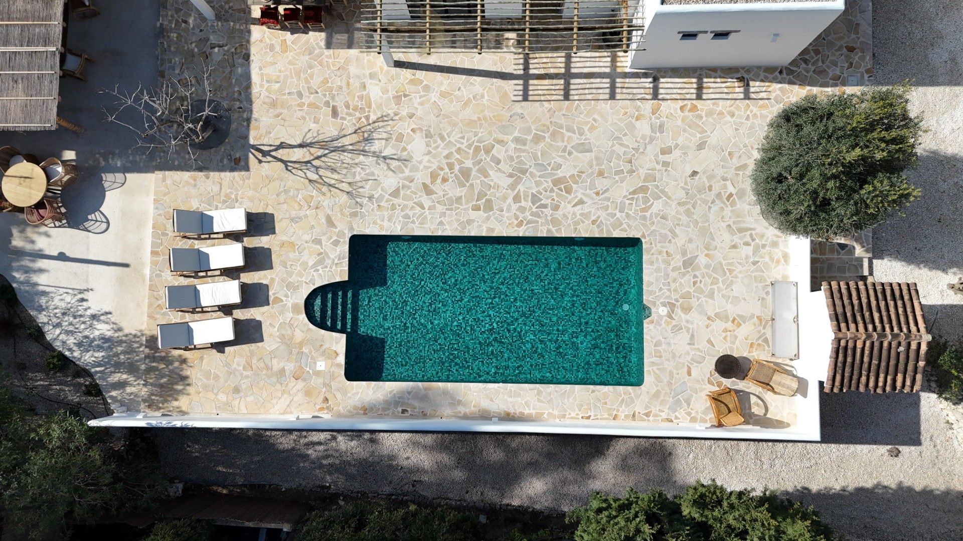 Stijlvolle Gerenoveerde Villa in Moderne Mediterrane Stijl foto 17