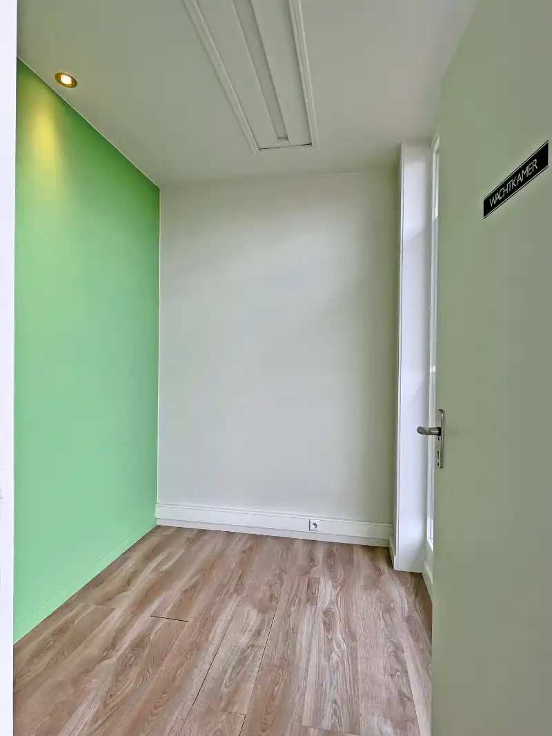 Handelsgelijkvloers op toplocatie in Oostduinkerke-bad foto 8