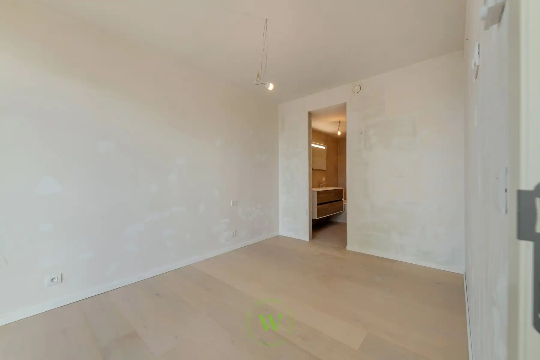 Sky Tower 2 — Laatste hoekapp op 9de verd met Z-W oriëntatie foto 19