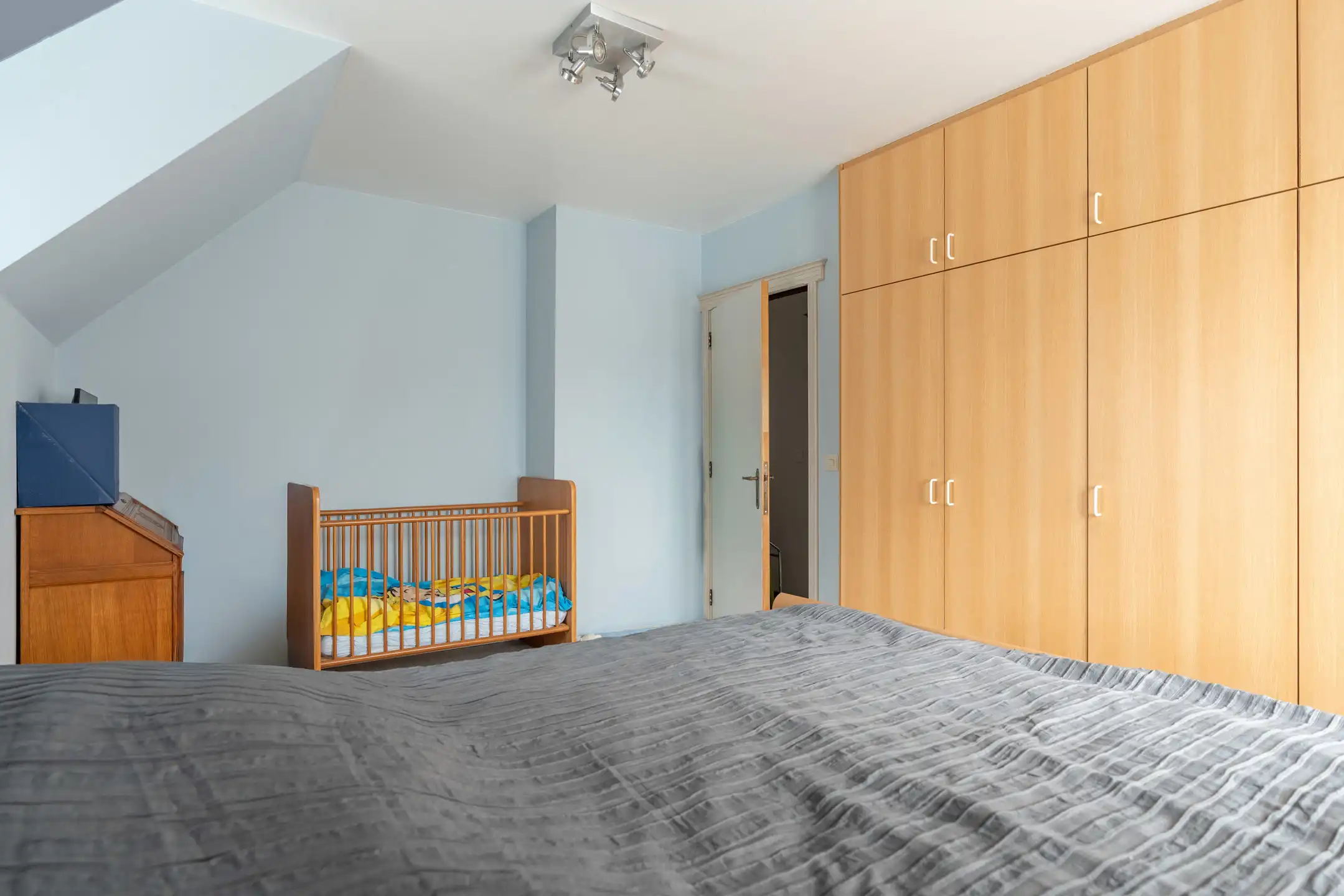 Zeer gunstig gelegen energiezuinige woning met 3 ruime slaapkamers op 564 m² foto 25