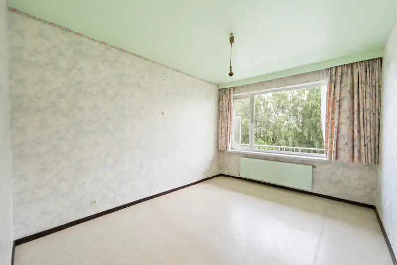 Ruim appartement met twee slaapkamers in centrum Roeselare foto 8