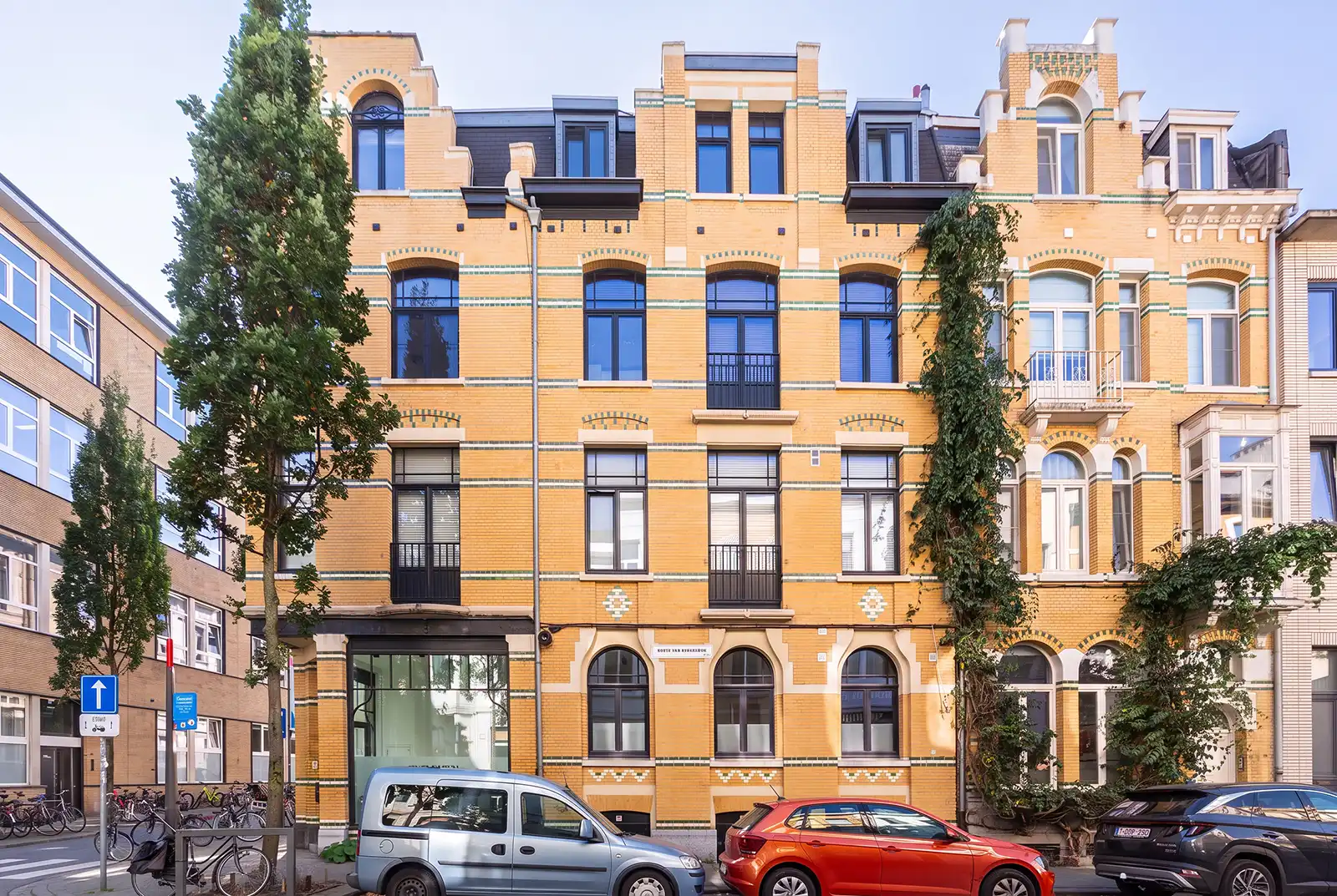 Historische charme, jouw eigen stijl binnen foto 12