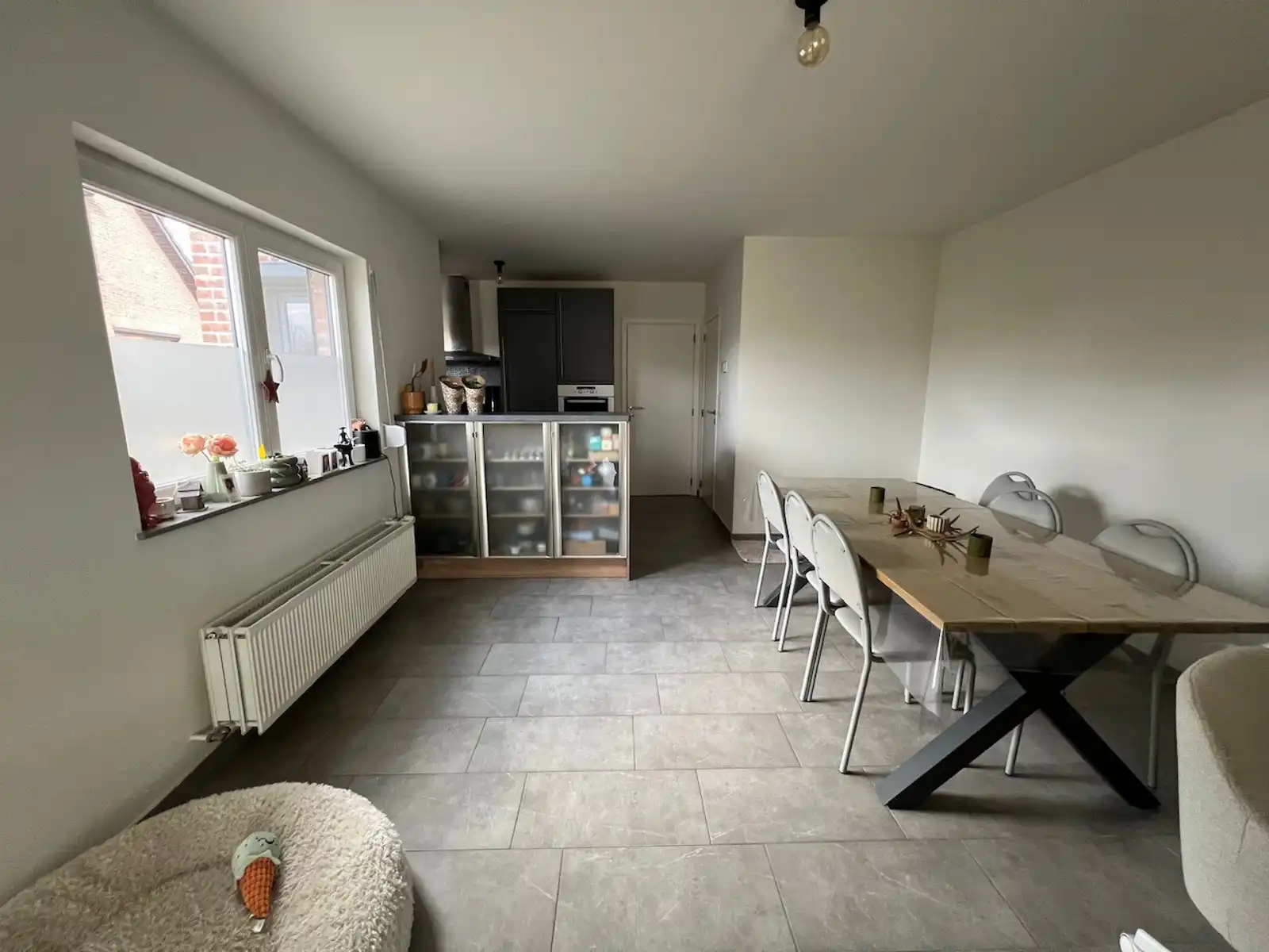 GLV app met 2 slpk, terras, tuin, parking en garagebox foto 7