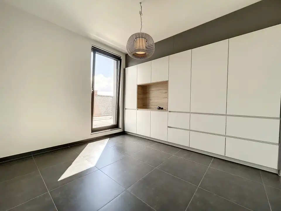 Prachtig dakappartement met grote terrassen en 2 slaapkamers foto 7