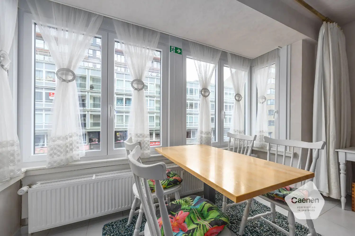 Gezellig 1-slaapkamer appartement op steenworp van het strand foto 5