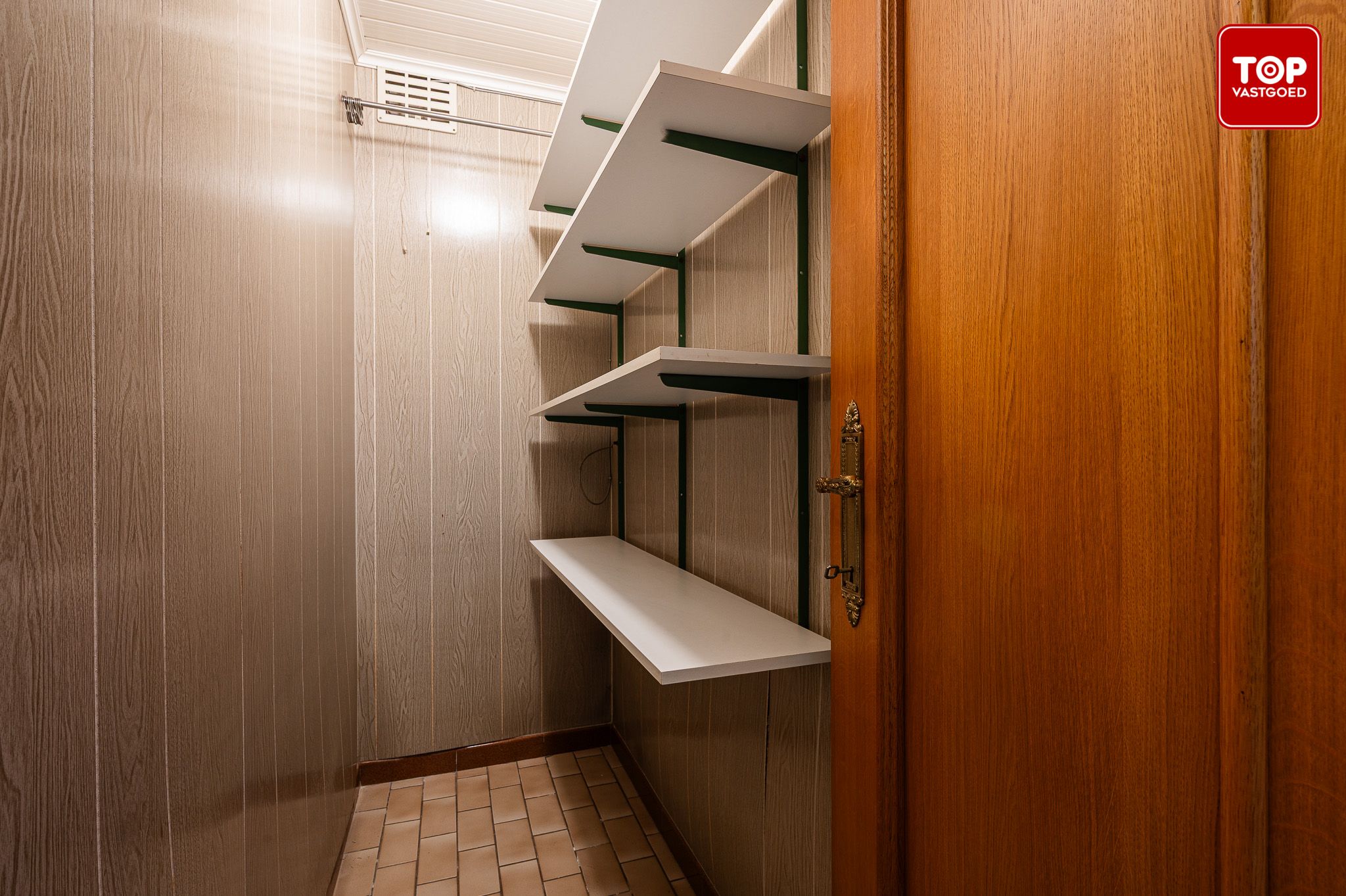 Open bebouwing met karakter en potentieel – 3 slaapkamers en ruime tuin. foto 27