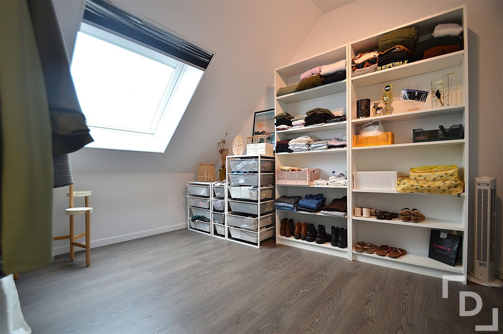 Ruim duplex-appartement te huur in Ieper foto 12