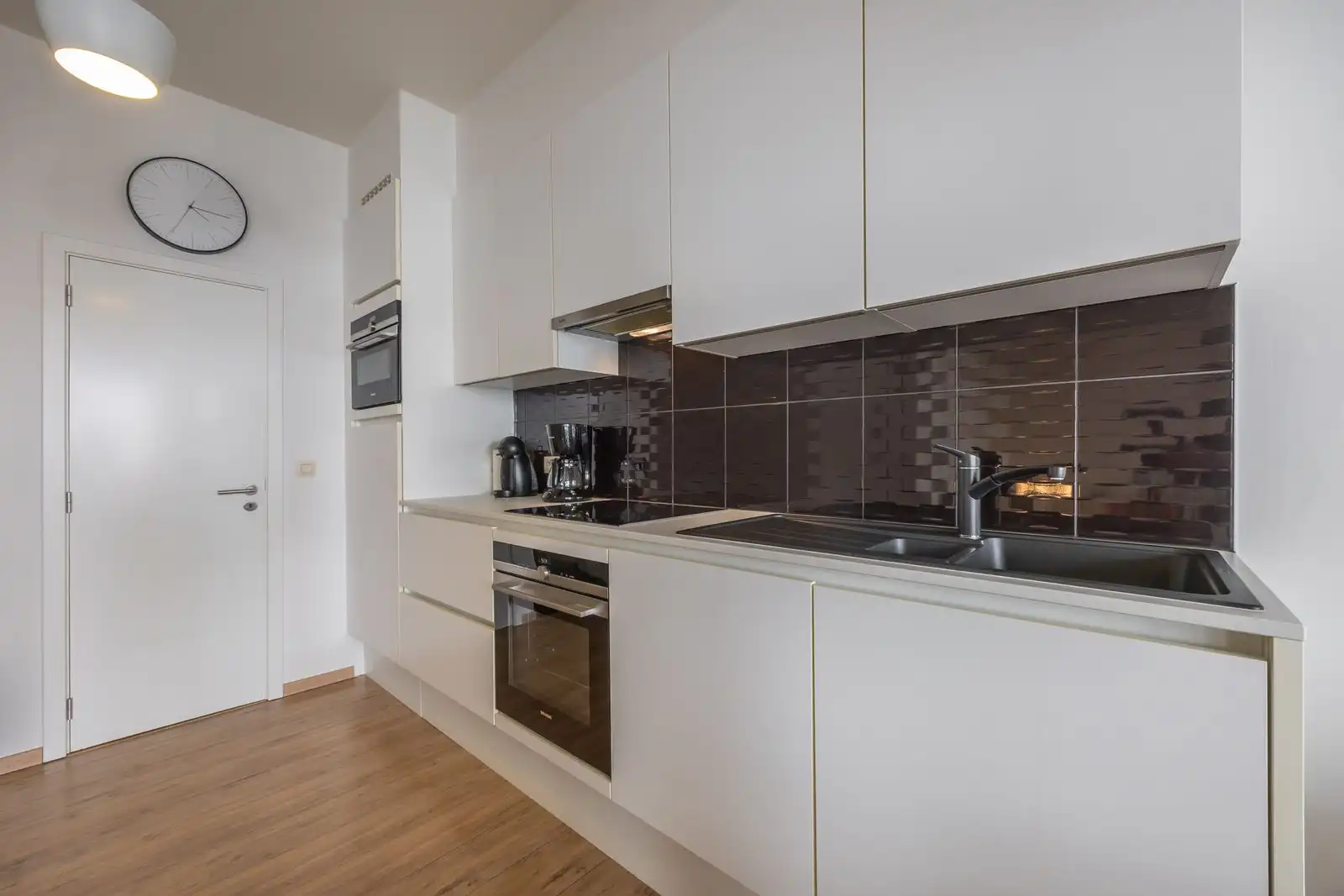 Sfeervol appartement met 1 slpk en lateraal zeezicht in hartje centrum foto 8