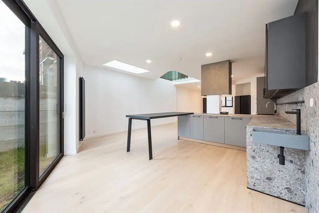 Energiezuinige woning met tuin en 5 slaapkamers foto 6