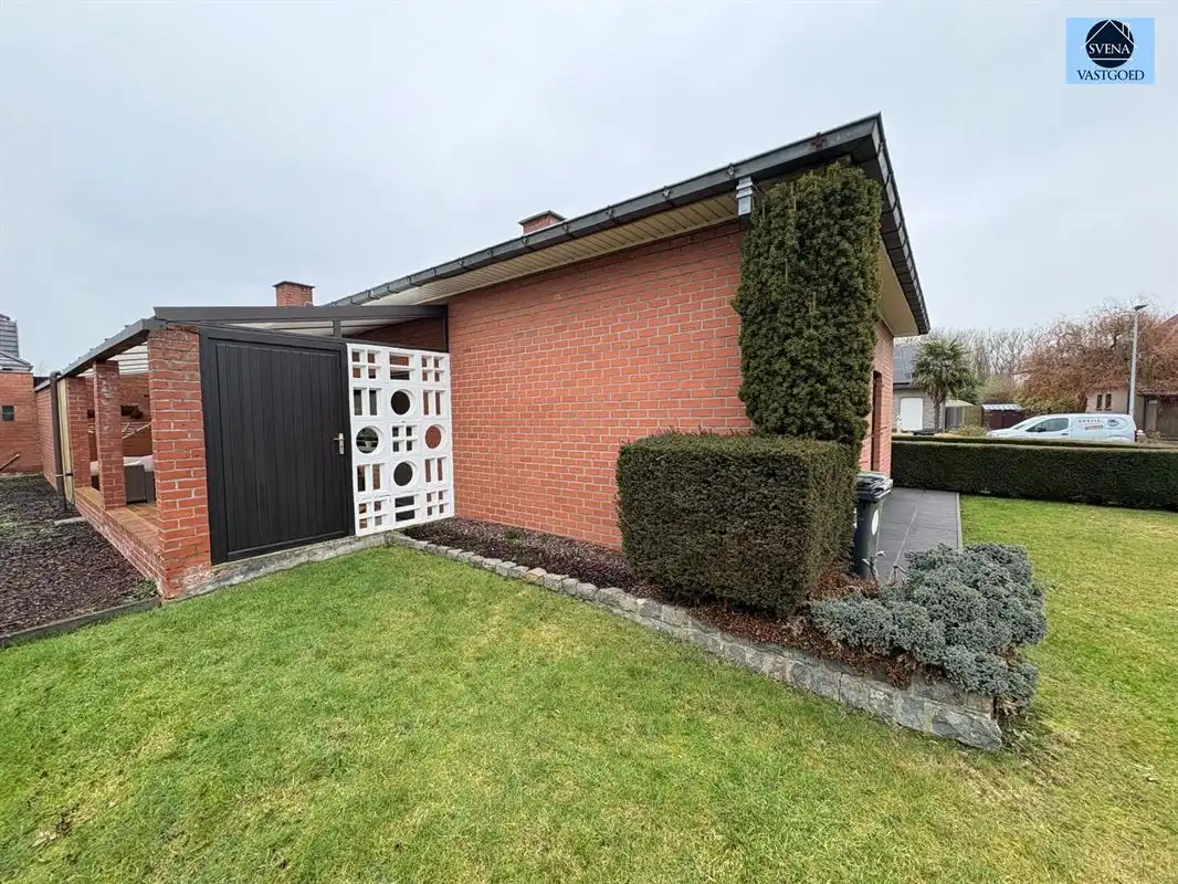 BUNGALOW OP EEN ZEER LEUKE LOCATIE foto 11