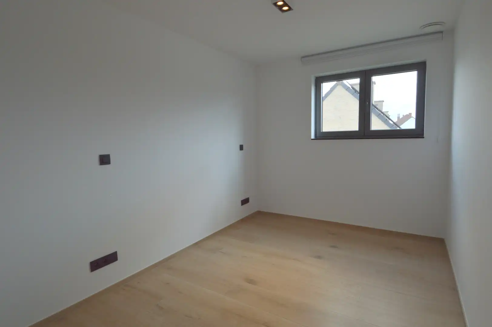 Nieuwbouw appartement met tuin en oprit in Harelbeke foto 9