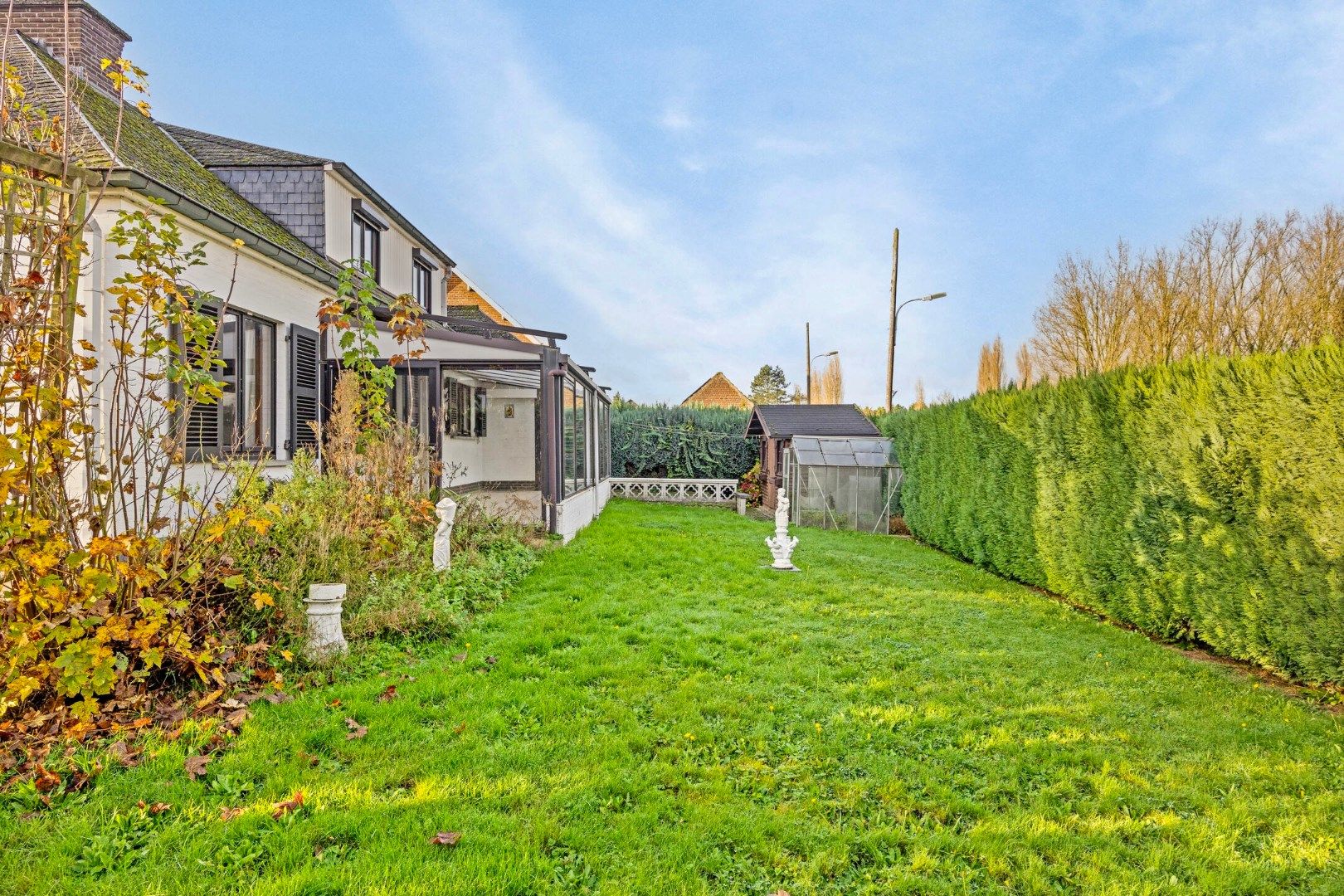 Te renoveren vrijstaande woning met 4 slpks, garage en tuin foto 27